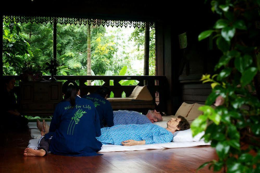Khum Lanna Hotel Phrao Eksteriør billede